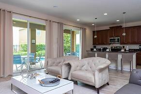 421 NP - Exquisite Retreat at Encore Resort