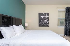 421 NP - Exquisite Retreat at Encore Resort