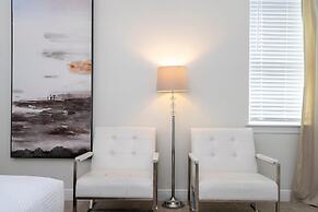 421 NP - Exquisite Retreat at Encore Resort