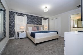 4337 QS - Charming Hideaway