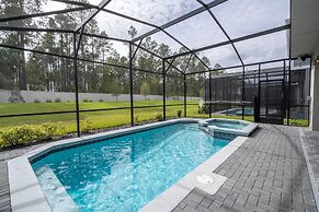 4462 KR - Spacious Resort Getaway