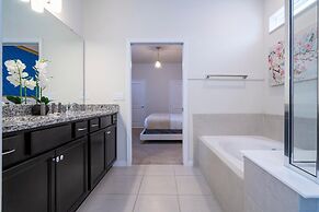 4462 KR - Spacious Resort Getaway