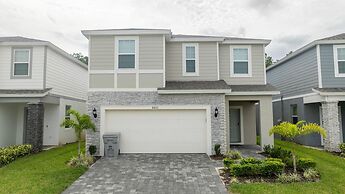 4462 KR - Spacious Resort Getaway