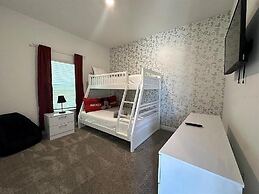 1010 SS - Modern Comfort Oasis