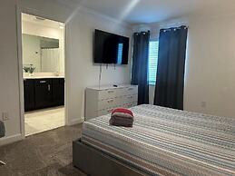 1010 SS - Modern Comfort Oasis