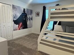 1010 SS - Modern Comfort Oasis