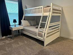 1010 SS - Modern Comfort Oasis