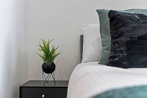 City Centre Luxury ApartmentSofa BedWIFI