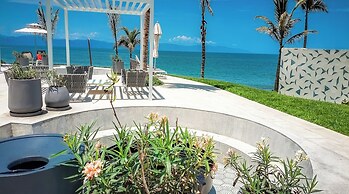 Condo Maritima 9U by Kivoya