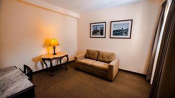 Katari Atojja Puno Hotel