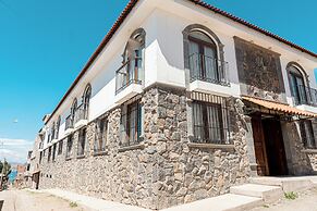 Katari Atojja Puno Hotel