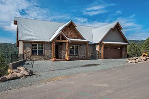 Grindstone Lake Lodge