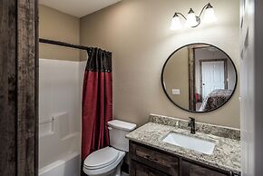 Grindstone Lake Lodge