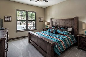 Grindstone Lake Lodge