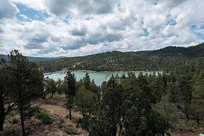 Grindstone Lake Lodge