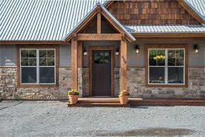 Grindstone Lake Lodge