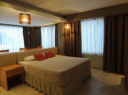 MIRALEJOS APART HOTEL