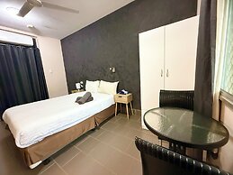 Tropical River Hotel