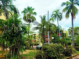 Tropical River Hotel