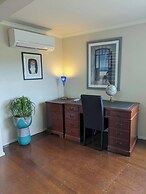 Fairhaven Beach House With Ocean Views and Tranquil Setting