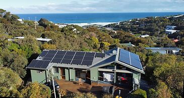 Fairhaven Beach House With Ocean Views and Tranquil Setting