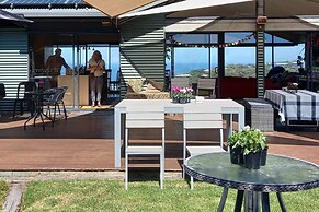 Fairhaven Beach House With Ocean Views and Tranquil Setting