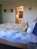 Fairhaven Beach House With Ocean Views and Tranquil Setting