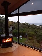 Fairhaven Beach House With Ocean Views and Tranquil Setting