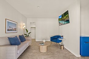 Casa Oliver Hotel & Resort - A Gay Men's Resort