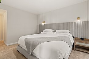 Casa Oliver Hotel & Resort - A Gay Men's Resort