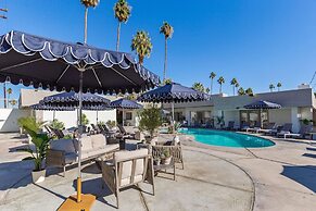 Casa Oliver Hotel & Resort - A Gay Men's Resort