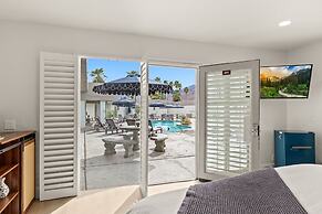 Casa Oliver Hotel & Resort - A Gay Men's Resort