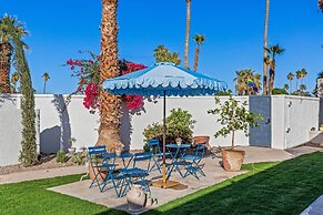 Casa Oliver Hotel & Resort - A Gay Men's Resort