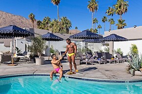 Casa Oliver Hotel & Resort - A Gay Men's Resort