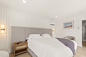 Casa Oliver Hotel & Resort - A Gay Men's Resort