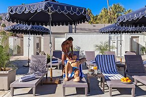 Casa Oliver Hotel & Resort - A Gay Men's Resort