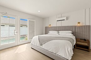 Casa Oliver Hotel & Resort - A Gay Men's Resort