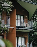Vyna Hillock Resort and Spa