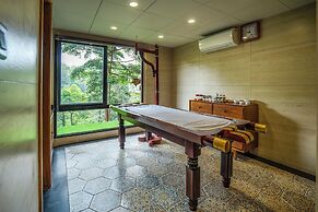 Vyna Hillock Resort and Spa