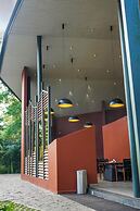 Vyna Hillock Resort and Spa