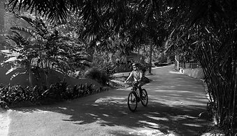 Vyna Hillock Resort and Spa