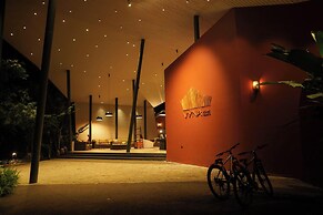 Vyna Hillock Resort and Spa