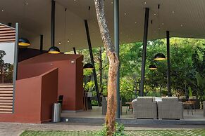 Vyna Hillock Resort and Spa