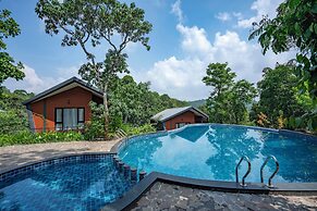 Vyna Hillock Resort and Spa