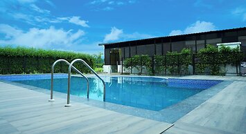 Vasant Corbett Resort