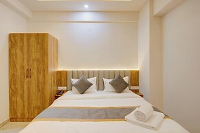 Hotel Tree Suites Next Airport Inn