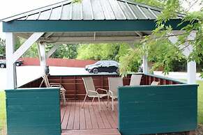 BlissPoint Inn FKA Motel 6t7