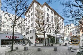 Novos Contrada Apartments