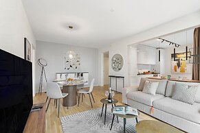 Novos Contrada Apartments