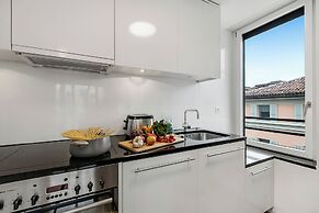 Novos Contrada Apartments